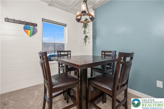 7592 Clayton Avenue, Upper Saucon Twp, PA 18036