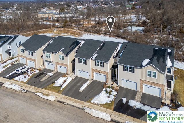 7592 Clayton Avenue, Upper Saucon Twp, PA 18036