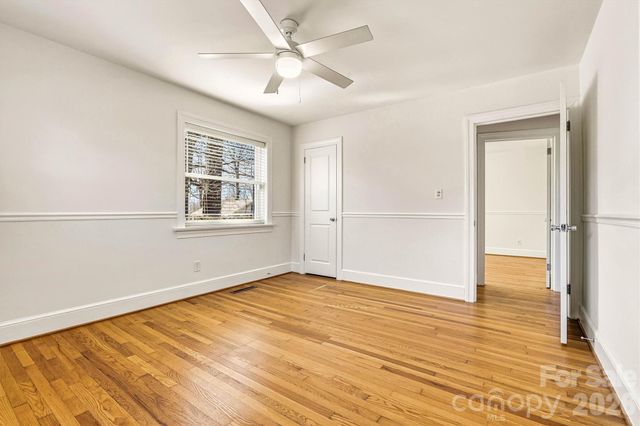 1212 3rd Street Drive SE, Conover, NC 28613