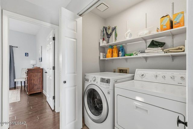 930 E Camino Corrida, Oro Valley, AZ 85737