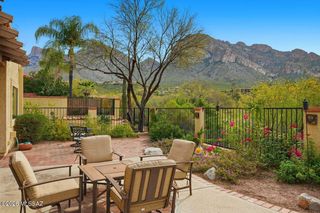 930 E Camino Corrida, Oro Valley, AZ 85737