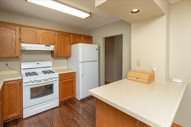 619 Chalet Drive NW, Rochester, MN 55901