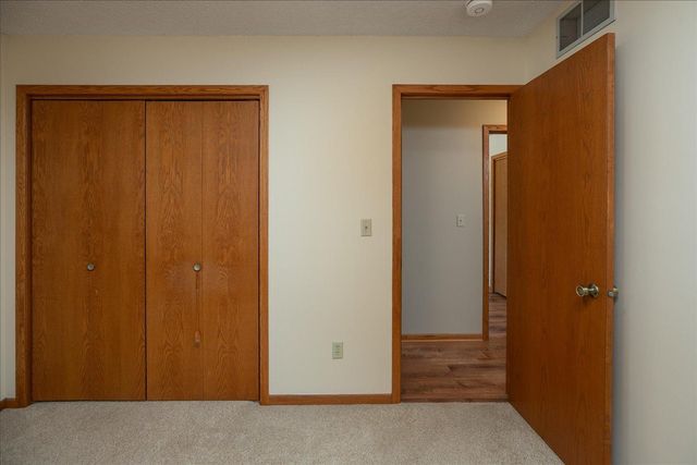 619 Chalet Drive NW, Rochester, MN 55901