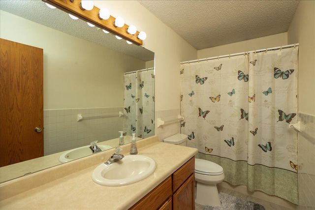619 Chalet Drive NW, Rochester, MN 55901