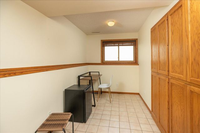 619 Chalet Drive NW, Rochester, MN 55901