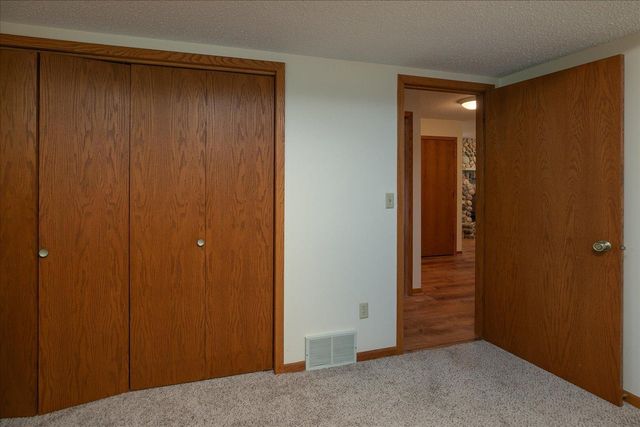 619 Chalet Drive NW, Rochester, MN 55901