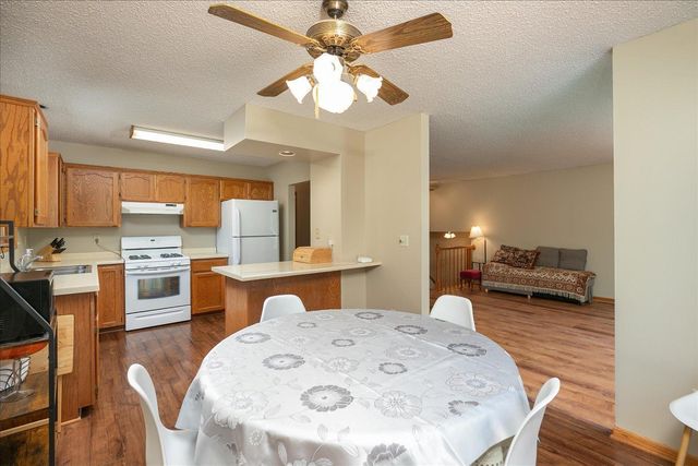 619 Chalet Drive NW, Rochester, MN 55901