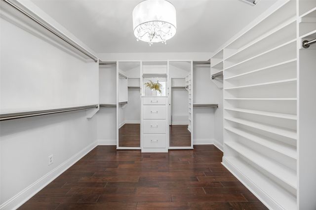 7363 Meadow Oaks Drive, Dallas, TX 75230