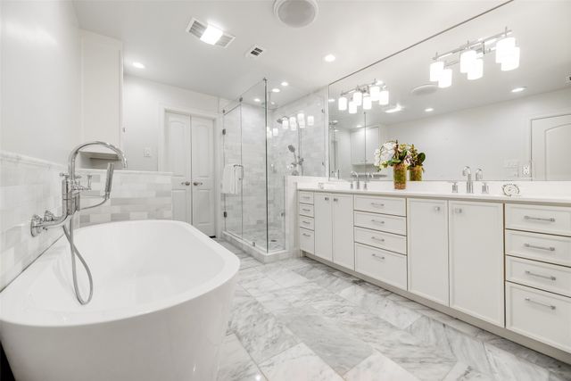 7363 Meadow Oaks Drive, Dallas, TX 75230