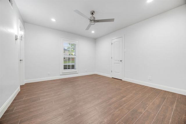 7363 Meadow Oaks Drive, Dallas, TX 75230