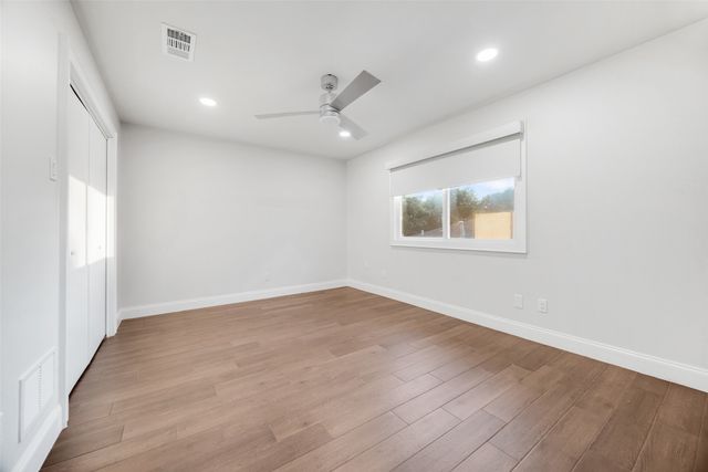 7363 Meadow Oaks Drive, Dallas, TX 75230