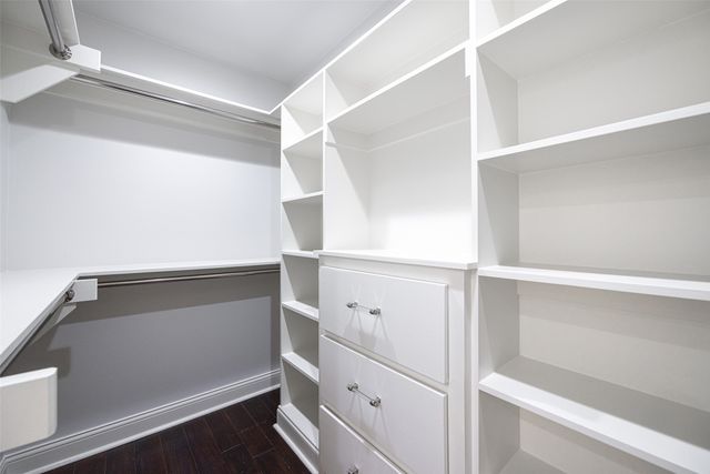 7363 Meadow Oaks Drive, Dallas, TX 75230