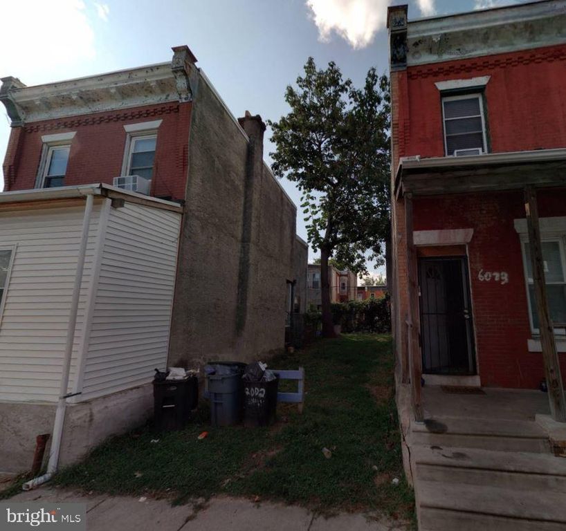 6075 UPLAND ST, Philadelphia, PA 19142