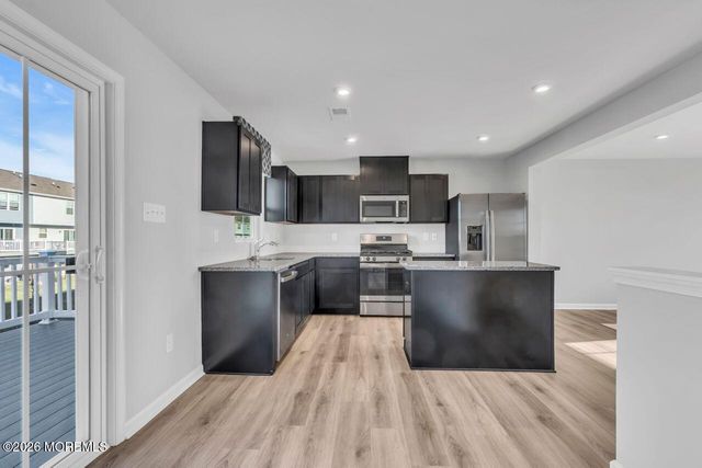 1 L Wendowski Street, Edgewater Park, NJ 08010