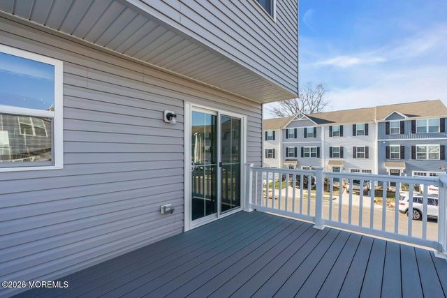 1 L Wendowski Street, Edgewater Park, NJ 08010