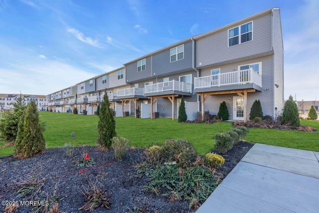 1 L Wendowski Street, Edgewater Park, NJ 08010