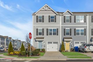 1 L Wendowski Street, Edgewater Park, NJ 08010
