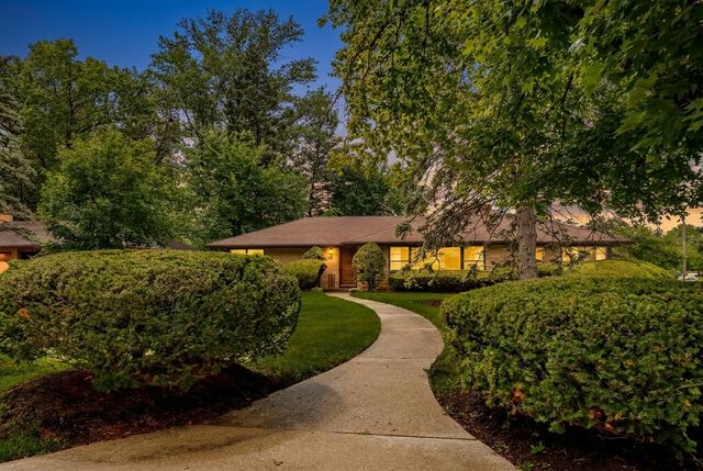 254 Wing Park Boulevard, Elgin, IL 60123