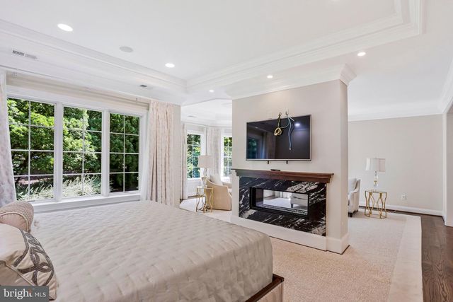 6700 LUPINE LN, Mclean, VA 22101