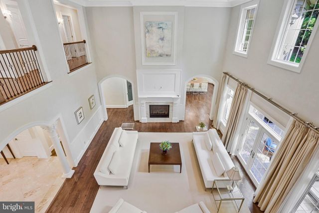 6700 LUPINE LN, Mclean, VA 22101