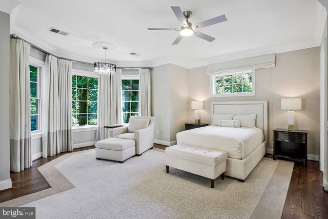 6700 LUPINE LN, Mclean, VA 22101
