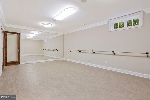 6700 LUPINE LN, Mclean, VA 22101
