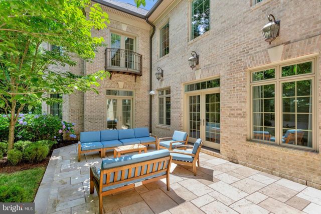 6700 LUPINE LN, Mclean, VA 22101