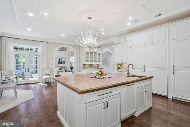 6700 LUPINE LN, Mclean, VA 22101