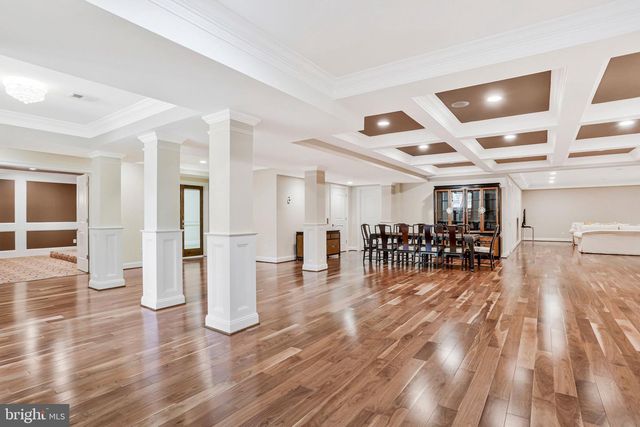 6700 LUPINE LN, Mclean, VA 22101