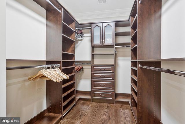 6700 LUPINE LN, Mclean, VA 22101