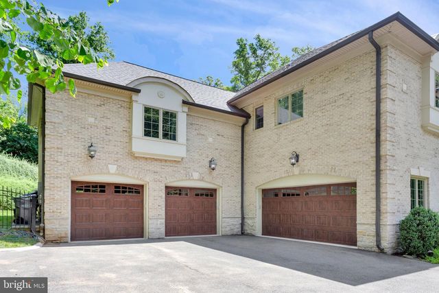 6700 LUPINE LN, Mclean, VA 22101