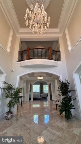 6700 LUPINE LN, Mclean, VA 22101