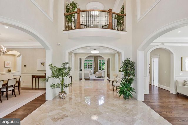 6700 LUPINE LN, Mclean, VA 22101