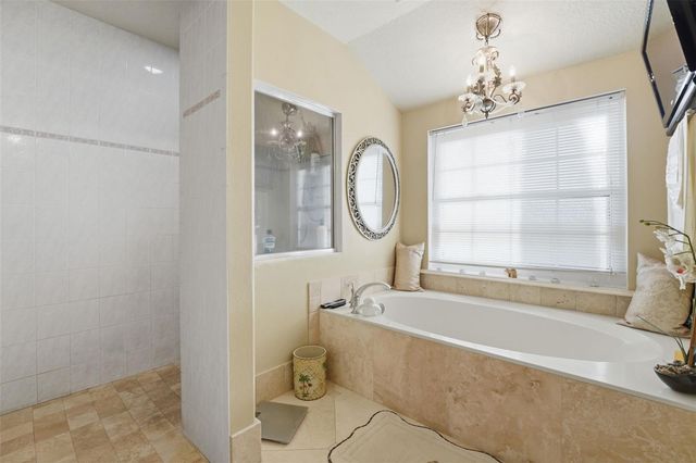 2304 GOYA DRIVE, Nokomis, FL 34275