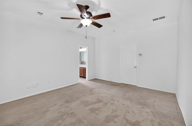 5916 Crestview Drive, Grand Prairie, TX 75052