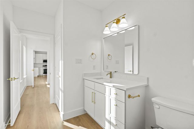 2221 Hooper Street, Dallas, TX 75215