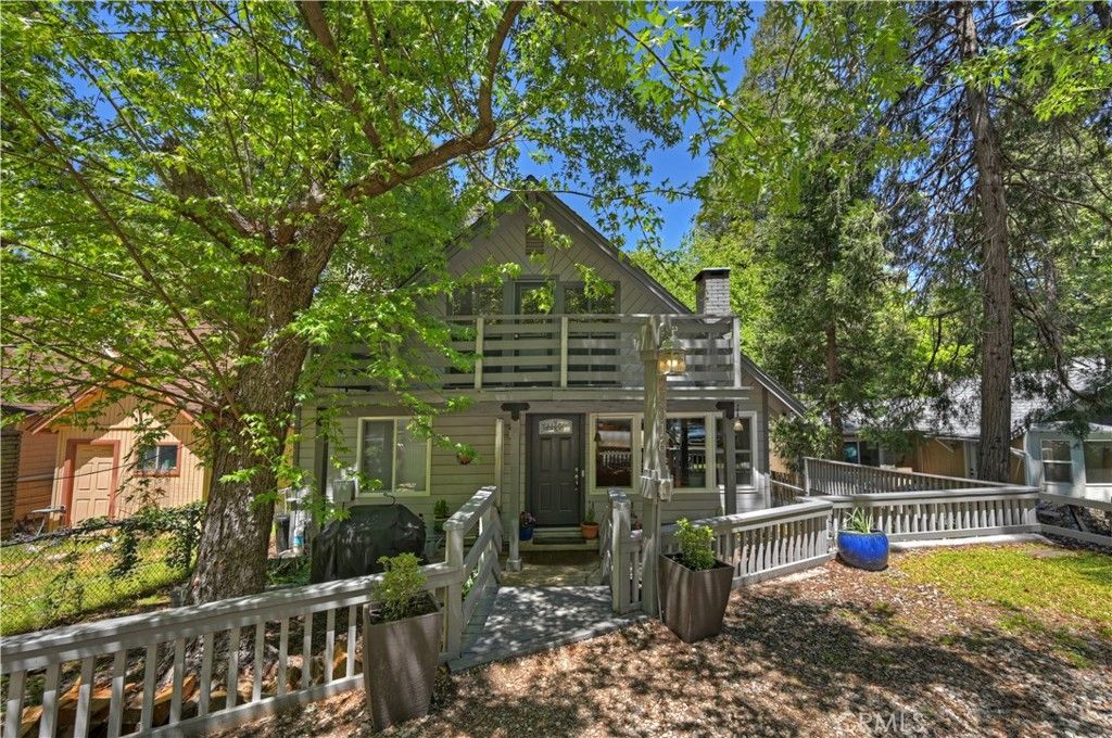 Image 1 of property listing at 23916 Pioneer Camp, Crestline, CA 92325