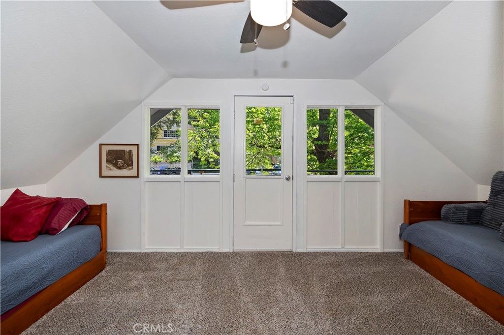 Image 25 of property listing at 23916 Pioneer Camp, Crestline, CA 92325