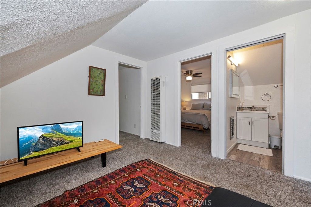 Image 30 of property listing at 23916 Pioneer Camp, Crestline, CA 92325