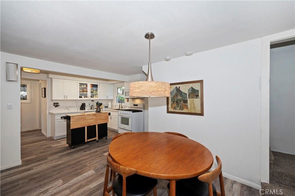 Image 9 of property listing at 23916 Pioneer Camp, Crestline, CA 92325