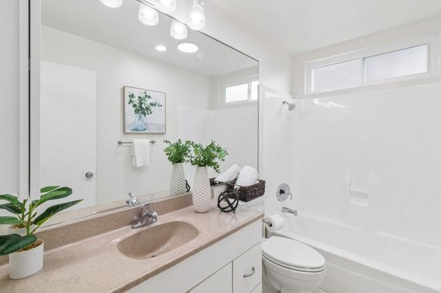 1209 Hueneme Street 9, San Diego, CA 92110