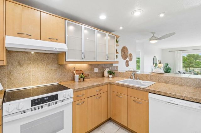 1209 Hueneme Street 9, San Diego, CA 92110