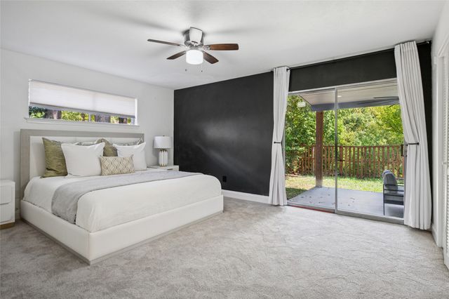 912 Glen Oaks Blvd, Dallas, TX 75232