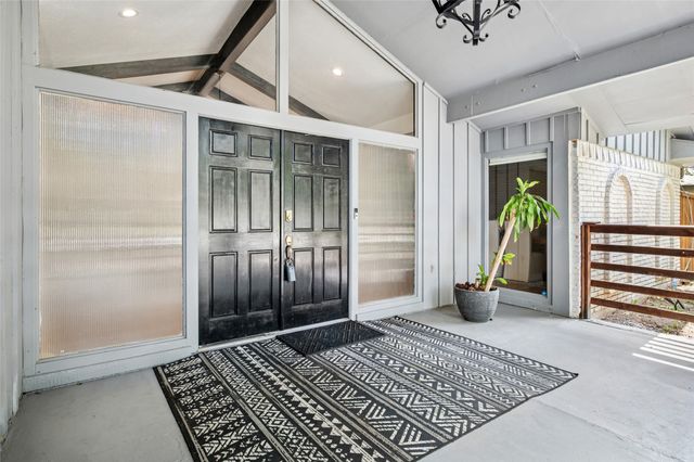 912 Glen Oaks Blvd, Dallas, TX 75232