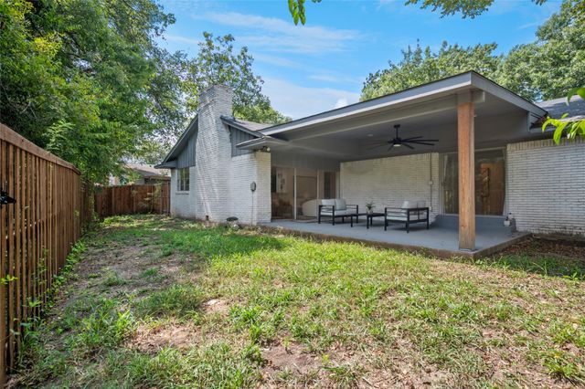 912 Glen Oaks Blvd, Dallas, TX 75232