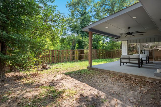 912 Glen Oaks Blvd, Dallas, TX 75232