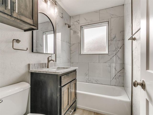 202 Thompson Drive, Norman, OK 73069