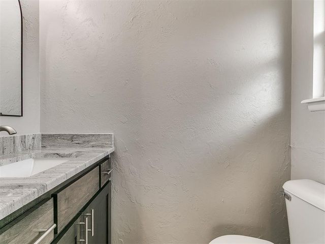 202 Thompson Drive, Norman, OK 73069