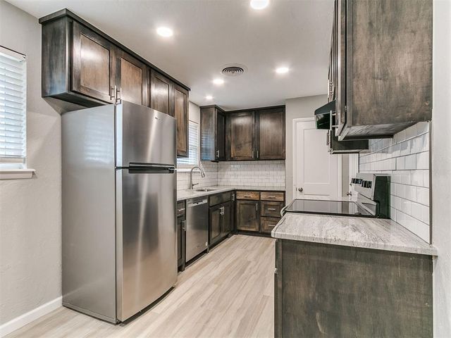 202 Thompson Drive, Norman, OK 73069