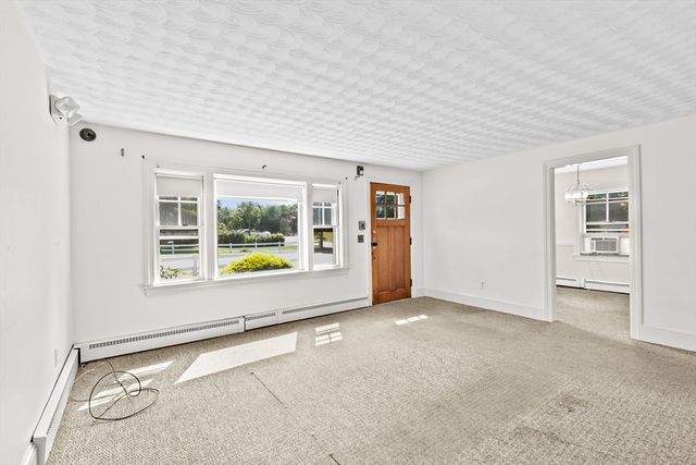 32 Plymouth Street, Middleboro, MA 02346
